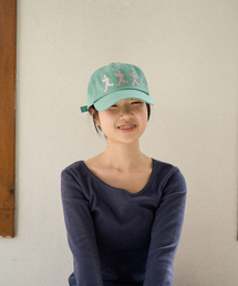 CHOROK STUDIO（チョロクスタジオ）の「Three People Ball Cap (Green)（キャップ）」