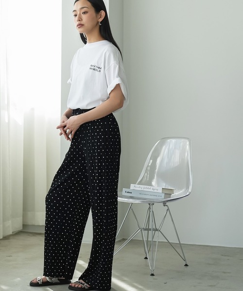 mili an deni（ミリアンデニ）の「ドットセルフカットプリーツパンツ（その他パンツ・レディース・ホワイト×ブラック/ブラック×ホワイト・M）」の12枚目の写真