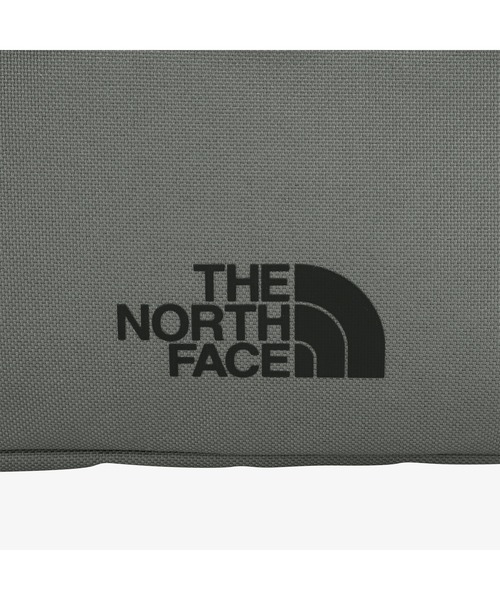 THE NORTH FACE(ザノースフェイス)の「国内未発売 THE NORTH FACE(ザ ノース フェイス) / ボディーバッグ / ショルダーバッグ / STANDARD CROSS BAG / スタンダードクロスバッグ(ボディバッグ/ウエストポーチ・メンズ・ホワイト系その他/ブラック/グレー・FREE)」の10枚目の写真
