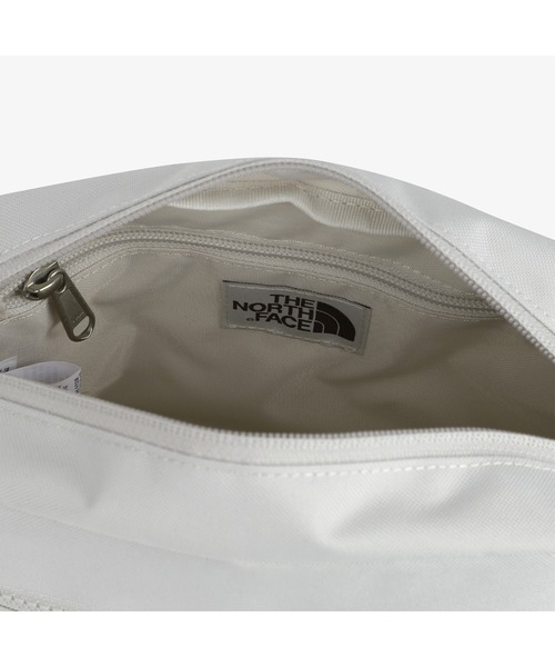 THE NORTH FACE(ザノースフェイス)の「国内未発売 THE NORTH FACE(ザ ノース フェイス) / ボディーバッグ / ショルダーバッグ / STANDARD CROSS BAG / スタンダードクロスバッグ(ボディバッグ/ウエストポーチ・メンズ・ホワイト系その他/ブラック/グレー・FREE)」の15枚目の写真