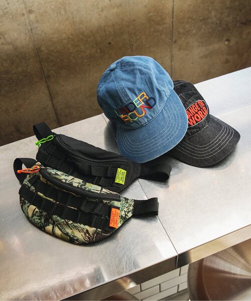 BREEZE(ブリーズ)の「B NEWJACK ロゴ刺繍キャップ(キャップ・キッズ・ブルー/ブラック・50/58/54)」の3枚目の写真