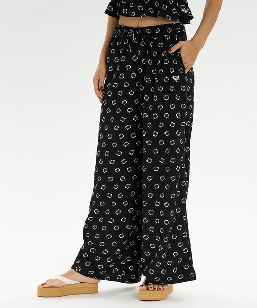 ROXY(ロキシー)の「ROXY/ロキシー ロングパンツ ラッシュガードパンツ セットアップ対応 HIBISCUS TIDE PANTS RLY262008 UT(その他パンツ・レディース・ピンク系その他/ブラック系その他・L/M)」の2枚目の写真