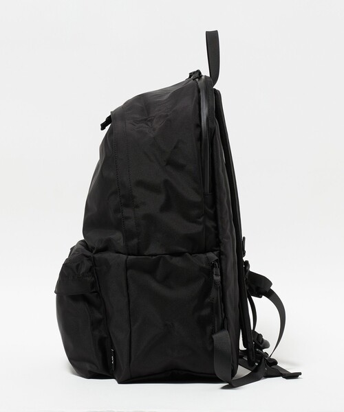 UNITED ARROWS(ユナイテッドアローズ)の「<LC by LOWERCASE>DAYPACK LC02/バックパック(バックパック/リュック・メンズ・ブラック・FREE)」の2枚目の写真
