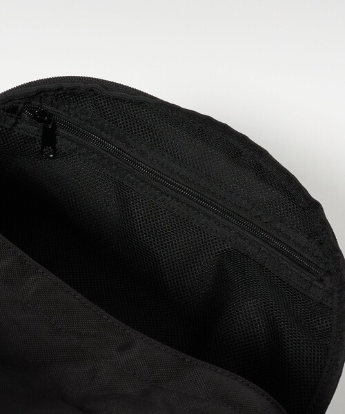 UNITED ARROWS(ユナイテッドアローズ)の「<LC by LOWERCASE>DAYPACK LC02/バックパック(バックパック/リュック・メンズ・ブラック・FREE)」の8枚目の写真