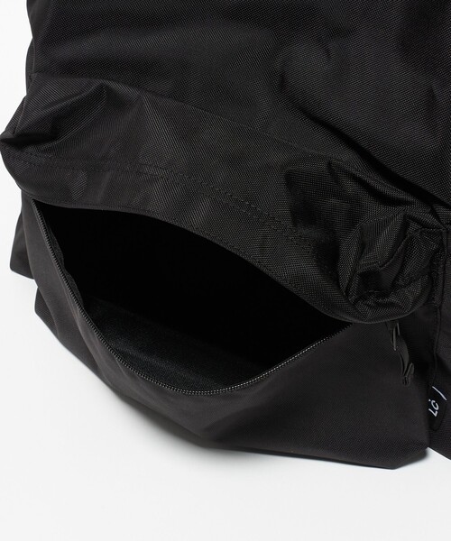 UNITED ARROWS(ユナイテッドアローズ)の「<LC by LOWERCASE>DAYPACK LC02/バックパック(バックパック/リュック・メンズ・ブラック・FREE)」の10枚目の写真