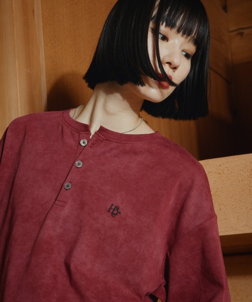HARE(ハレ)の「ピグメントロゴヘンリーカット(HARE)(Tシャツ/カットソー・メンズ・ブルー/ブラック/グレー/レッド/ホワイト・SMALL/MEDIUM/X-SMALL)」の1枚目の写真
