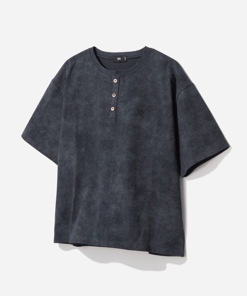 HARE(ハレ)の「ピグメントロゴヘンリーカット(HARE)(Tシャツ/カットソー・メンズ・ブルー/ブラック/グレー/レッド/ホワイト・SMALL/MEDIUM/X-SMALL)」の5枚目の写真