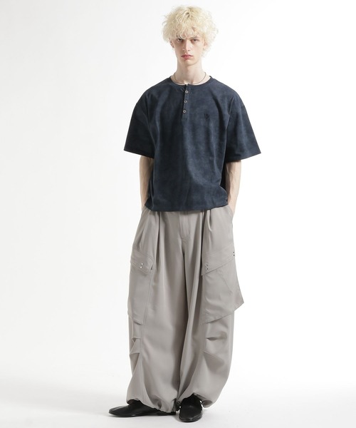 HARE(ハレ)の「ピグメントロゴヘンリーカット(HARE)(Tシャツ/カットソー・メンズ・ブルー/ブラック/グレー/レッド/ホワイト・SMALL/MEDIUM/X-SMALL)」の16枚目の写真