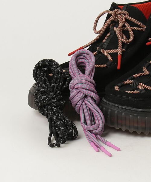 styles(スタイルス)の「CLARKS toporogie Torhill Top 26186716(スニーカー・メンズ・ブラック・26.5cm/27cm)」の4枚目の写真