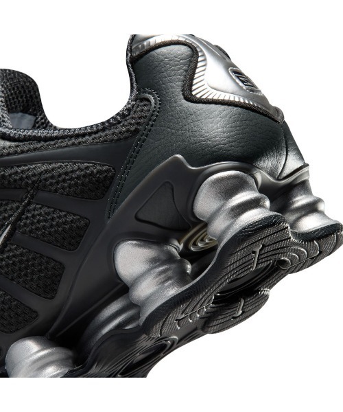 NIKE Shox TL（ナイキ ウィメンズ ショックス TL）（スニーカー
