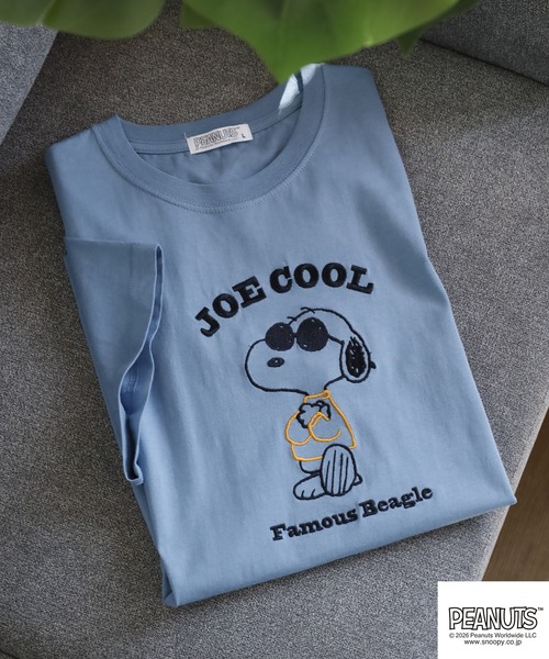 PEANUTS(ピーナッツ)の「PEANUTS刺繍Tシャツ 半袖(Tシャツ/カットソー・レディース・ネイビー/オートミール/杢グレー/オフホワイト/ブルーグレー/ブラック・LL/L/M)」の4枚目の写真