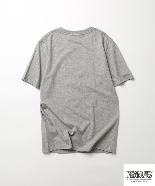 PEANUTS(ピーナッツ)の「PEANUTS刺繍Tシャツ 半袖(Tシャツ/カットソー・レディース・ネイビー/オートミール/杢グレー/オフホワイト/ブルーグレー/ブラック・LL/L/M)」の17枚目の写真