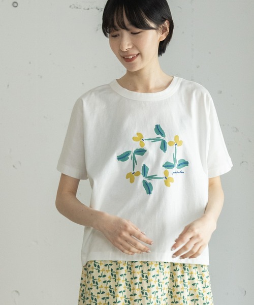 POU DOU DOU(プードゥドゥ)の「サークルすみれプリントドルマントップス(Tシャツ/カットソー・レディース・ダークグレー/オフホワイト・3)」の7枚目の写真