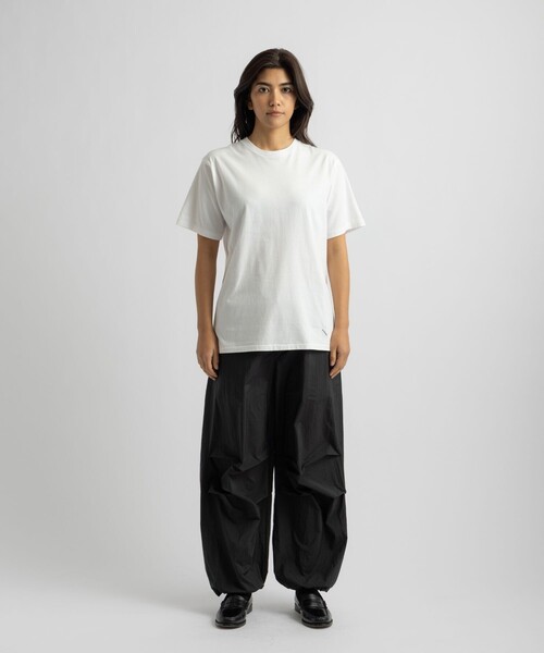 HANES(ヘインズ)の「Hanes x Saturdays NYC Washed Cotton Short Sleeve T-Shirts 2P(Tシャツ/カットソー・メンズ・ブラック/ホワイト・S/M/L)」の21枚目の写真
