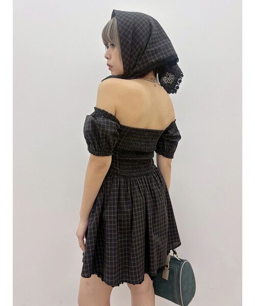 EVRIS(エヴリス)の「パフスリーブレースドッキングミニワンピース(ワンピース・レディース・ブラック/その他1/グリーン・FREE)」の14枚目の写真