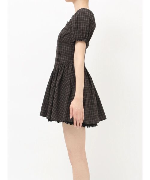 EVRIS(エヴリス)の「パフスリーブレースドッキングミニワンピース(ワンピース・レディース・ブラック/その他1/グリーン・FREE)」の22枚目の写真