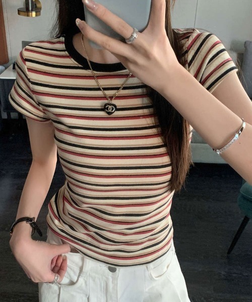 Flugge(フラッジー)の「マルチボーダーミニT(Tシャツ/カットソー・レディース・レッド/ブルー・LARGE/MEDIUM)」の21枚目の写真