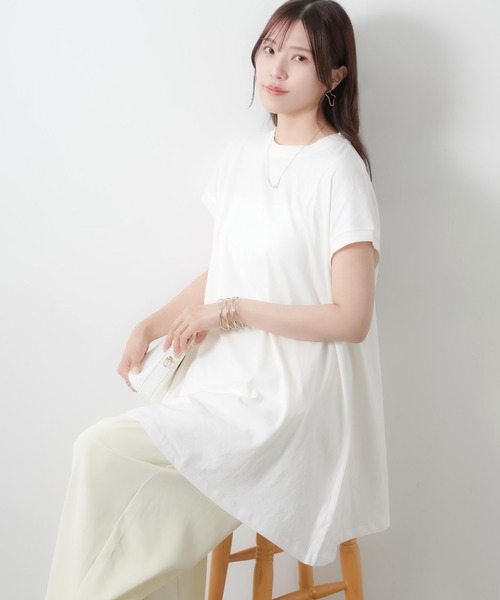 Riberry（リベリー）の「【接触冷感】ミドル丈コットンフレアTシャツ（Tシャツ/カットソー・レディース・オフホワイト/チャコールグレー/ブラック・MEDIUM）」の2枚目の写真