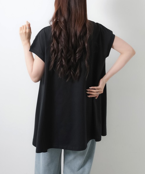 Riberry（リベリー）の「【接触冷感】ミドル丈コットンフレアTシャツ（Tシャツ/カットソー・レディース・オフホワイト/チャコールグレー/ブラック・MEDIUM）」の10枚目の写真
