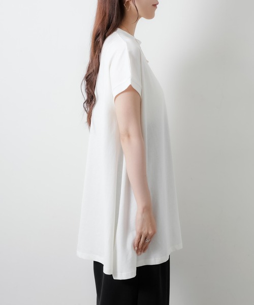 Riberry（リベリー）の「【接触冷感】ミドル丈コットンフレアTシャツ（Tシャツ/カットソー・レディース・オフホワイト/チャコールグレー/ブラック・MEDIUM）」の21枚目の写真