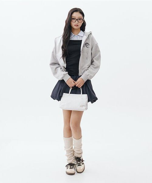 MUSINSA STANDARD WOMAN（ムシンサスタンダードウーマン）の「ウィメンズ テンセル ターンダウン オフショルダー 長袖Tシャツ [ブラック]（Tシャツ/カットソー・レディース・その他・LARGE/MEDIUM/SMALL/X-SMALL）」の12枚目の写真