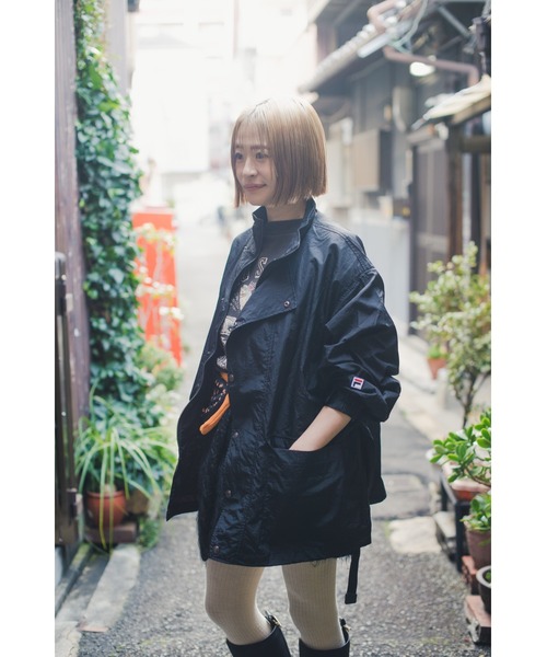 FILA（フィラ）の「NYLON JACKET（ナイロンジャケット・レディース・ネイビー/ブラック・S/L/M）」の3枚目の写真