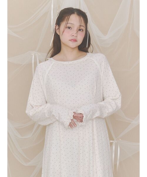 merry jenny(メリージェニー)の「フラワードットサーマルワンピース(ワンピース・レディース・レッド/ピンク・FREE)」の11枚目の写真