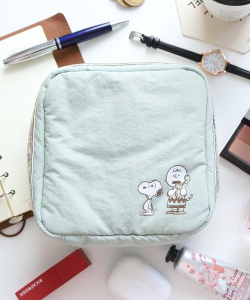 SNOOPY スヌーピー 化粧ポーチ たっぷりトラベルポーチ（ポーチ