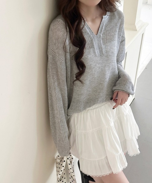 DAY CLOSET(デイ クローゼット)の「【デコルテすっきりキーネック】長袖 透かし編み サマーニット プルオーバー レディース(その他トップス・レディース・イエロー/グレー/アイボリー・FREE)」の15枚目の写真