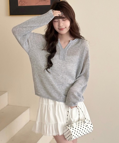DAY CLOSET(デイ クローゼット)の「【デコルテすっきりキーネック】長袖 透かし編み サマーニット プルオーバー レディース(その他トップス・レディース・イエロー/グレー/アイボリー・FREE)」の17枚目の写真