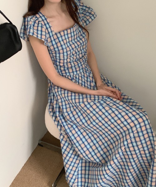 AMAJI（アマジ）の「配色チェック柄 スクエアネック フレアスリーブ リボン付き ワンピース（ワンピース・レディース・パープル/ブルー・FREE）」の4枚目の写真