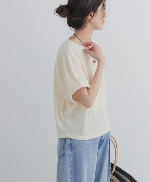 URBAN RESEARCH DOORS(アーバンリサーチドアーズ)の「ラフインレイ袖タックプルオーバー(Tシャツ/カットソー・レディース・ブルー/ナチュラル/キャメル・FREE)」の7枚目の写真