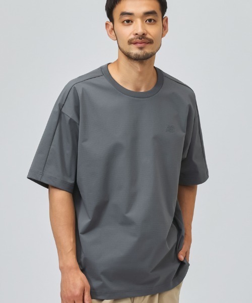 NEW BALANCE（ニューバランス）の「【別注】ニューバランス New Balance ファンクションクループルオーバー 限定コラボ（Tシャツ/カットソー・メンズ・ブラック/グレー/ブルー・LL/3L/S/M/L）」の3枚目の写真