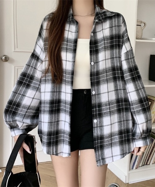 HAILY(ヘイリー)の「ビッグサイジング長袖チェックネルシャツ(シャツ/ブラウス・レディース・イエロー/ブルー/レッド/ブラック系その他/ブラック・FREE)」の9枚目の写真
