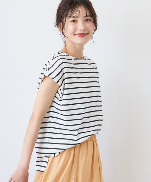 le.coeur blanc（ルクールブラン）の「パールネックフレンチスリーブカットソー（Tシャツ/カットソー・レディース・ブラック/ホワイト系その他/ブラック系その他・38）」の9枚目の写真