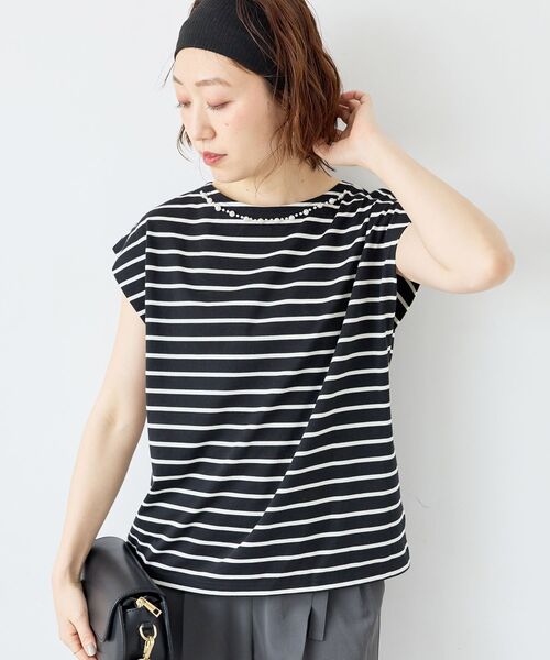le.coeur blanc（ルクールブラン）の「パールネックフレンチスリーブカットソー（Tシャツ/カットソー・レディース・ブラック/ホワイト系その他/ブラック系その他・38）」の17枚目の写真
