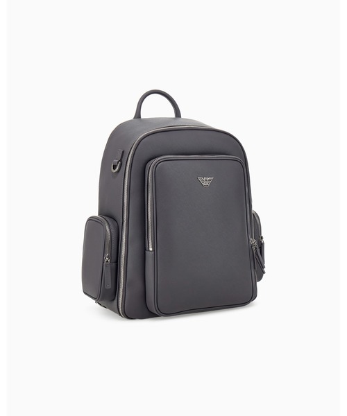 EMPORIO ARMANI（エンポリオアルマーニ）の「<オンライン限定>【エンポリオ アルマーニ】メタリックロゴ テクスチャード バックパック　大容量（バックパック/リュック・メンズ・グレー・FREE）」の2枚目の写真