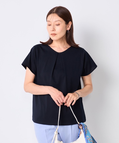 GALLORIA（ギャローリア）の「【接触冷感・UVカット】Vネックパーツプルオーバー（Tシャツ/カットソー・レディース・ネイビー/ピンク/ブラウン/ボルドー/ホワイト・LL/L/M/S）」の4枚目の写真
