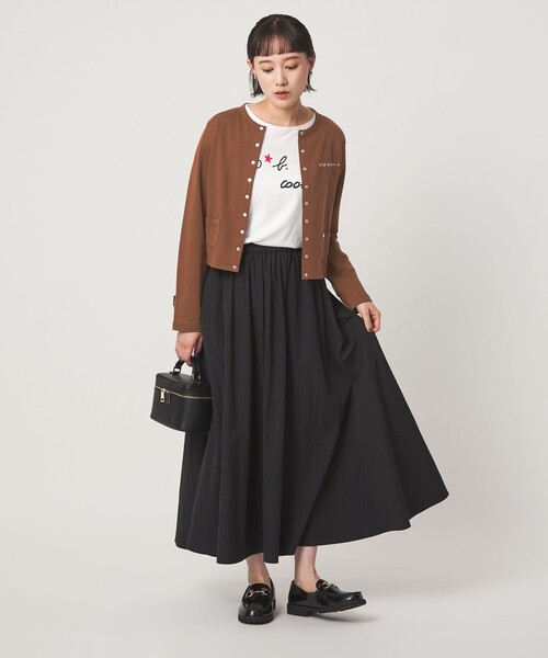 To b. by agnes b.(トゥービーバイアニエスベー)の「<To b. by agnes b.コラボ>ドットボタン カーディガン(カーディガン/ボレロ・レディース・ブラック/ブラウン/レッド・FREE)」の20枚目の写真