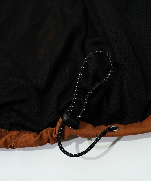 EGO TRIPPING(エゴトリッピング)の「mj11747-TRACK JACKET トラックジャケット(616759)(ブルゾン・メンズ・チャコール/サンドグレー/オレンジ/ブラック・46/48)」の7枚目の写真