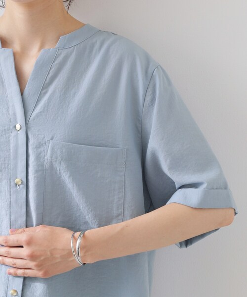 THE SHOP TK (ザ ショップ ティーケー )の「【M-XL/さりげなく体型カバー】5分袖Wポケットシャツ(シャツ/ブラウス・レディース・ライトブルー/ネイビー/アイボリー/ピンク系・12/13/14)」の7枚目の写真