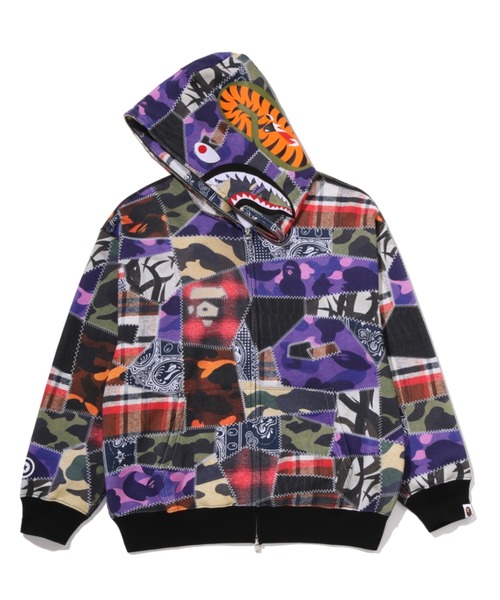 A BATHING APE(アベイシングエイプ)の「CRAZY PATCH SHARK FULL ZIP HOODIE(パーカー・メンズ・マルチ・X-LARGE/LARGE/SMALL/XX-LARGE/MEDIUM)」の2枚目の写真