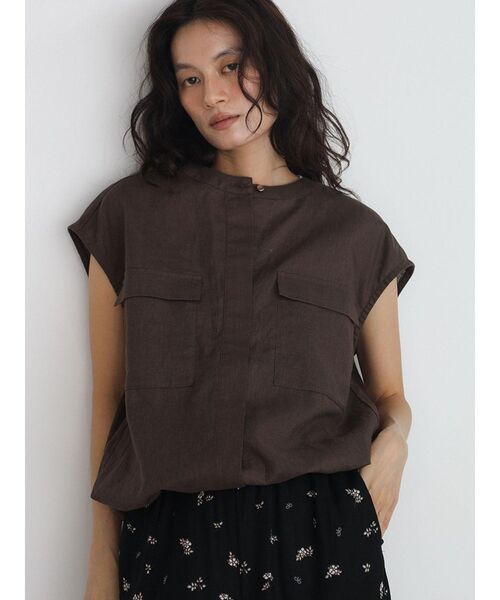 FIKA.（フィーカ）の「Drawstring linen vest（ベスト・レディース・ダークオリーブ/ブラック/ブラウン・MEDIUM）」の2枚目の写真