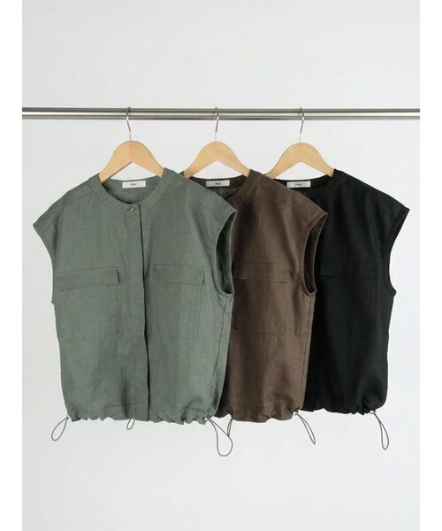 FIKA.（フィーカ）の「Drawstring linen vest（ベスト・レディース・ダークオリーブ/ブラック/ブラウン・MEDIUM）」の4枚目の写真