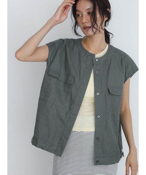 FIKA.（フィーカ）の「Drawstring linen vest（ベスト・レディース・ダークオリーブ/ブラック/ブラウン・MEDIUM）」の12枚目の写真