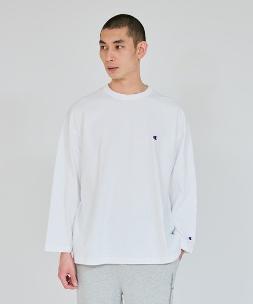 Champion(チャンピオン)の「【Champion/チャンピオン】メンズ ベーシック ロングスリーブTシャツ(Tシャツ/カットソー・メンズ・グレー/ホワイト/ブラック/グリーン/ネイビー・LARGE/MEDIUM/X-LARGE)」の1枚目の写真