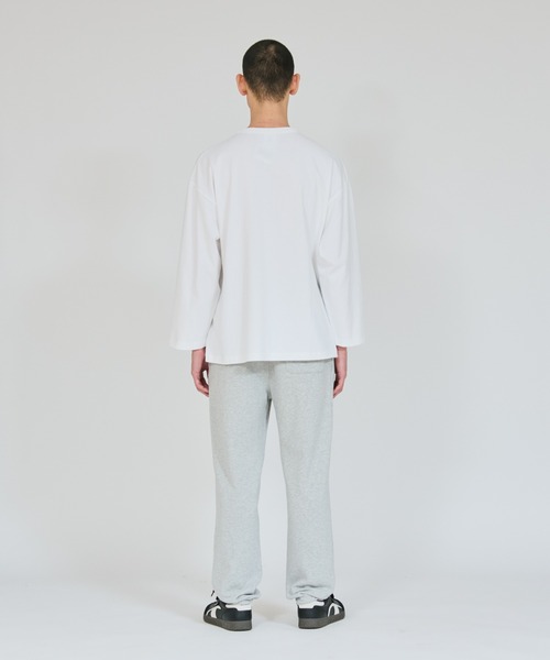 Champion(チャンピオン)の「【Champion/チャンピオン】メンズ ベーシック ロングスリーブTシャツ(Tシャツ/カットソー・メンズ・グレー/ホワイト/ブラック/グリーン/ネイビー・LARGE/MEDIUM/X-LARGE)」の8枚目の写真