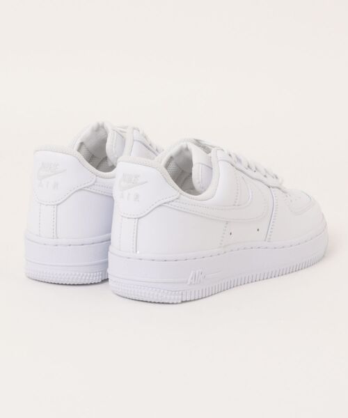 NIKE(ナイキ)の「【NIKE】DD8959-100 Women's Air Force 1 '07 ナイキ ウィメンズ エア フォース 1 '07(スニーカー・レディース・ホワイト・24.5/25/23/24/23.5)」の3枚目の写真