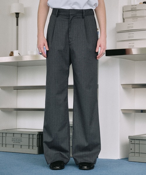 SELLE GLANT(セレグランテ)の「SEMI WIDE STRAIGHT PANTS / セミワイドストレートパンツ(スラックス・メンズ・ダークグレー/ブラック・SMALL/LARGE/MEDIUM)」の2枚目の写真