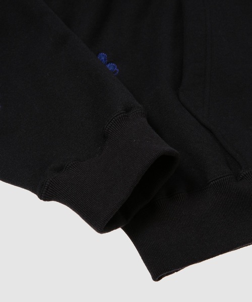 NOMA t.d.(ノーマティーディー)の「Flower Embroidery Hoody(パーカー・メンズ・ブラウン/ブラック・4/3)」の11枚目の写真